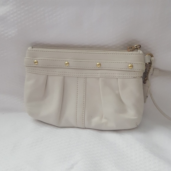 Coach Handbags - Coach wristlet